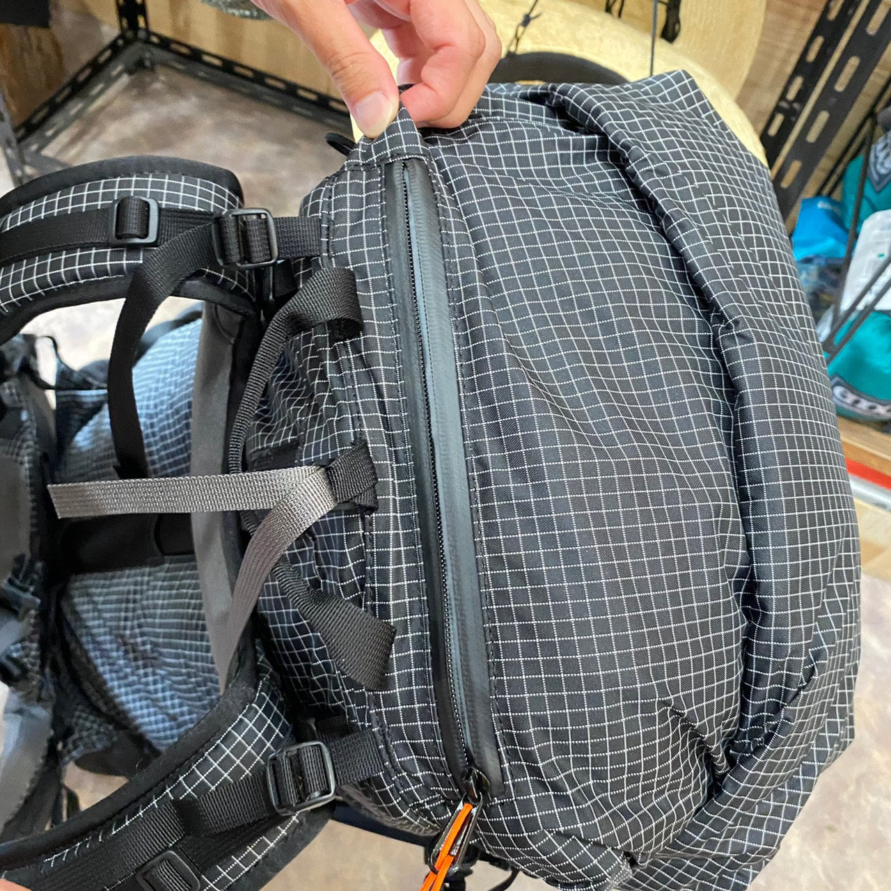 Lightning 45(耐荷重24kgの超軽量バックパック/背面長も微調整可能)【EXPED】