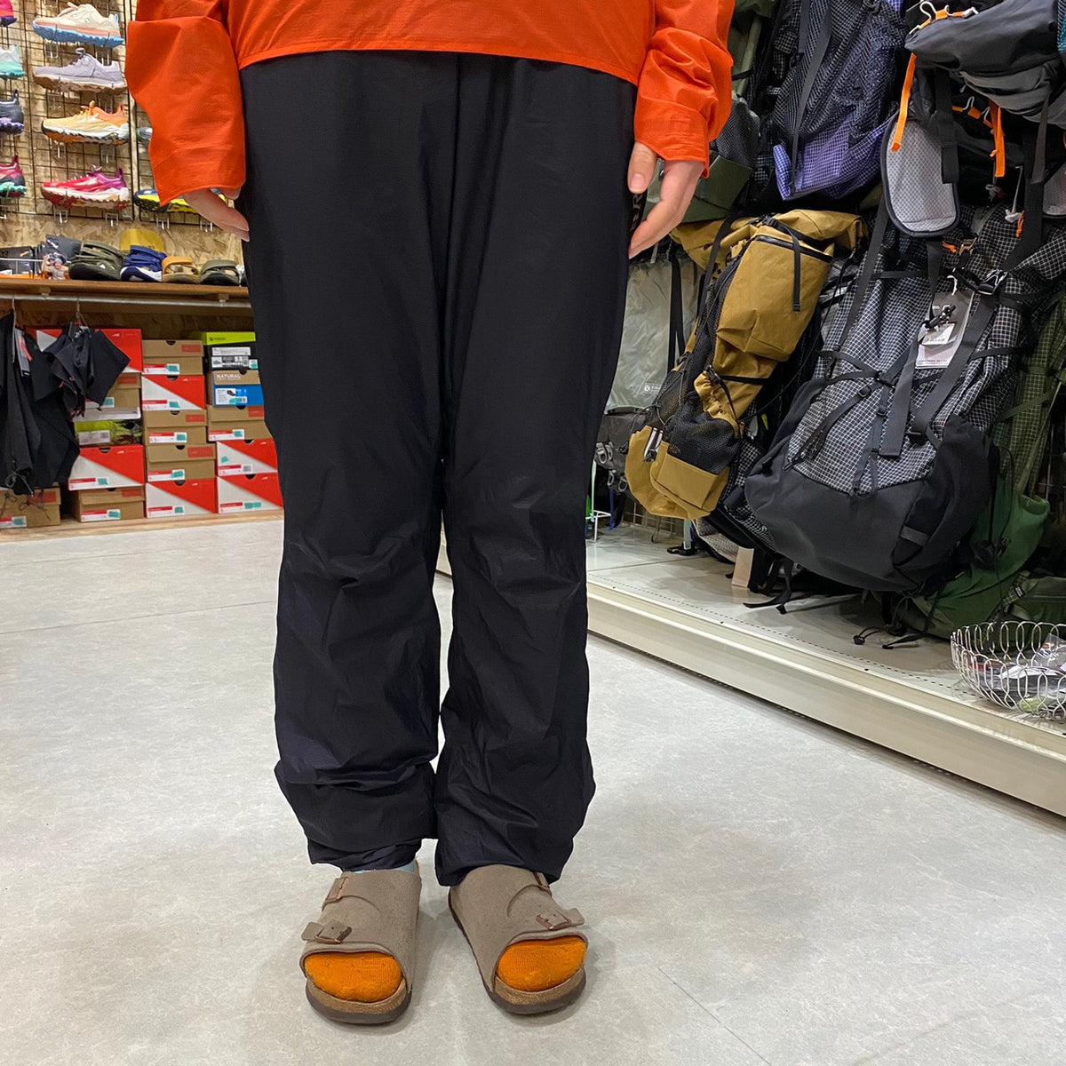 Phantom Pants(超軽量84g/レインパンツ)【Rab】