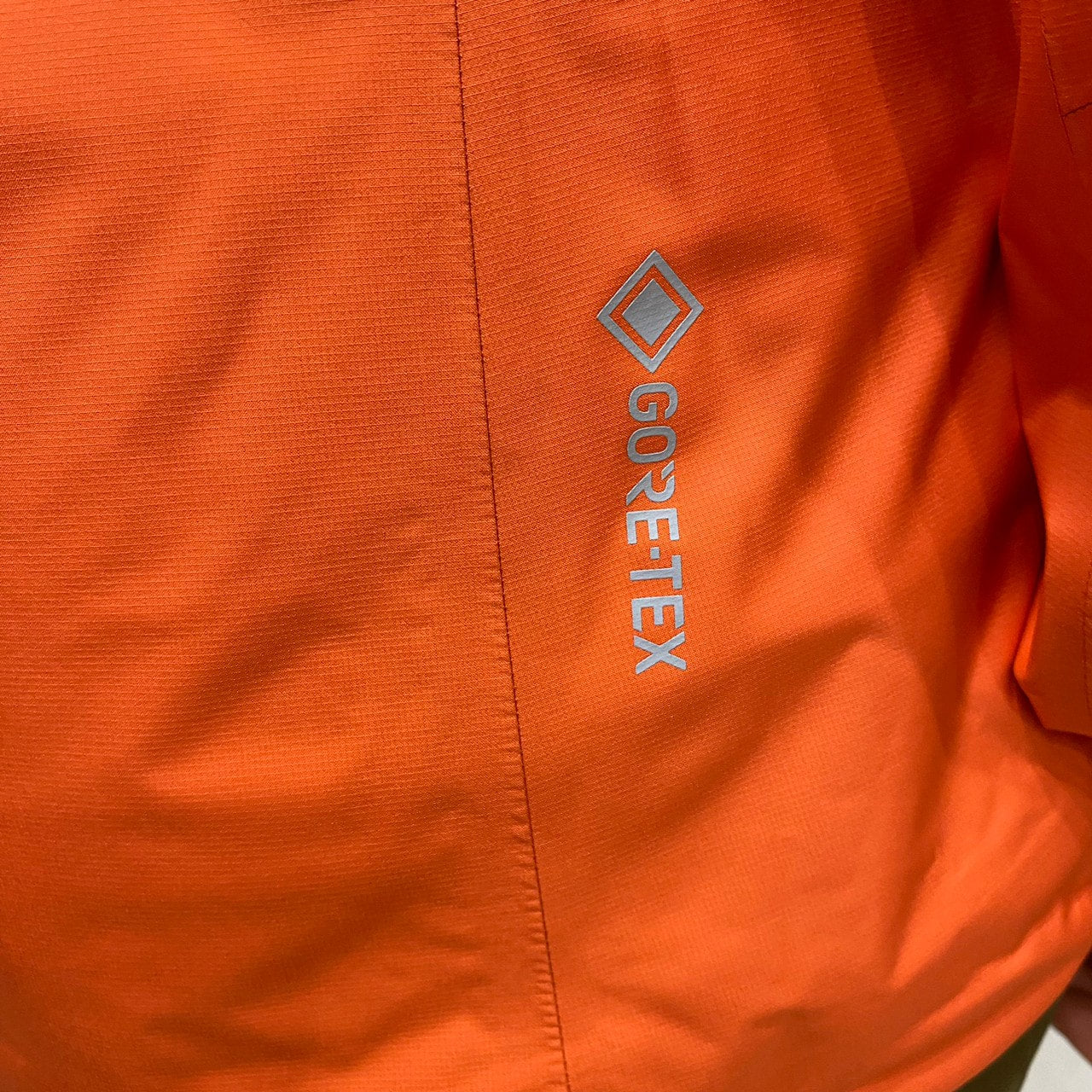 FALKETIND GORE PACLITE JACKET WOMENS(GORE-TEX/軽量222g/多機能レインジャケット)【NORRONA】