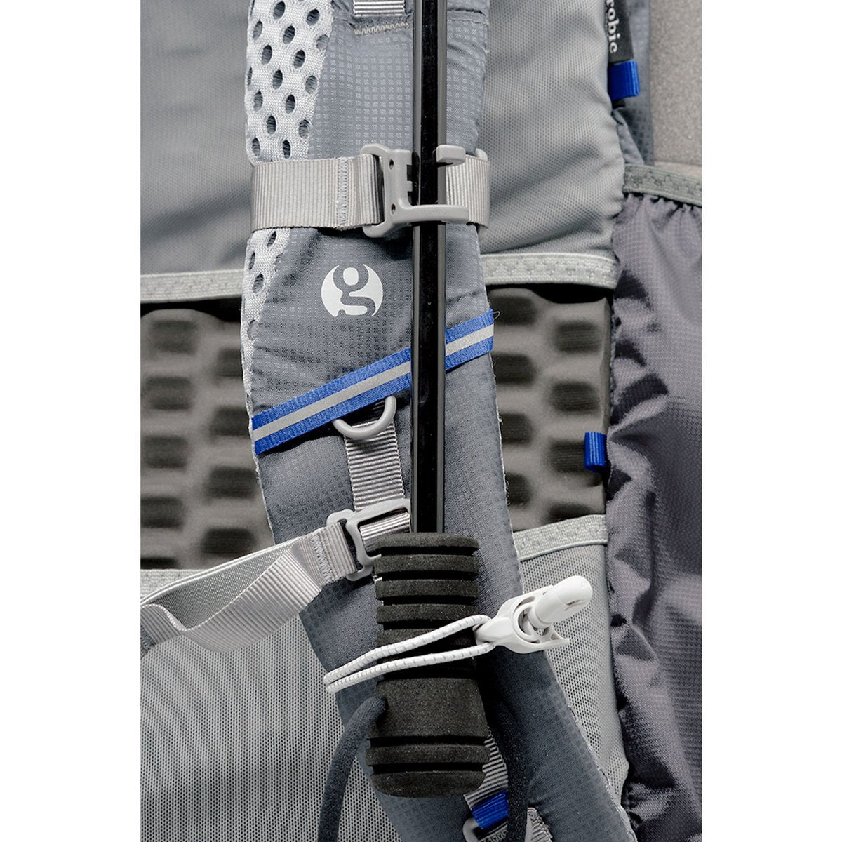 HANDSFREE UMBRELLA CLAMP(傘をバックパックに取り付けるための道具)【GOSSAMER GEAR】