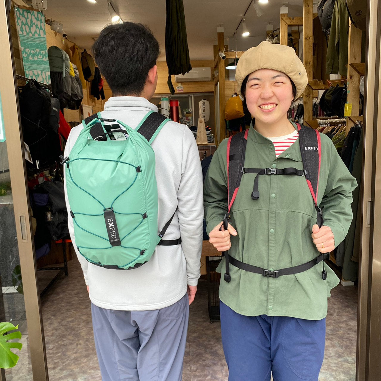 Cloudburst 15(完全防水バックパック/15L)【EXPED】