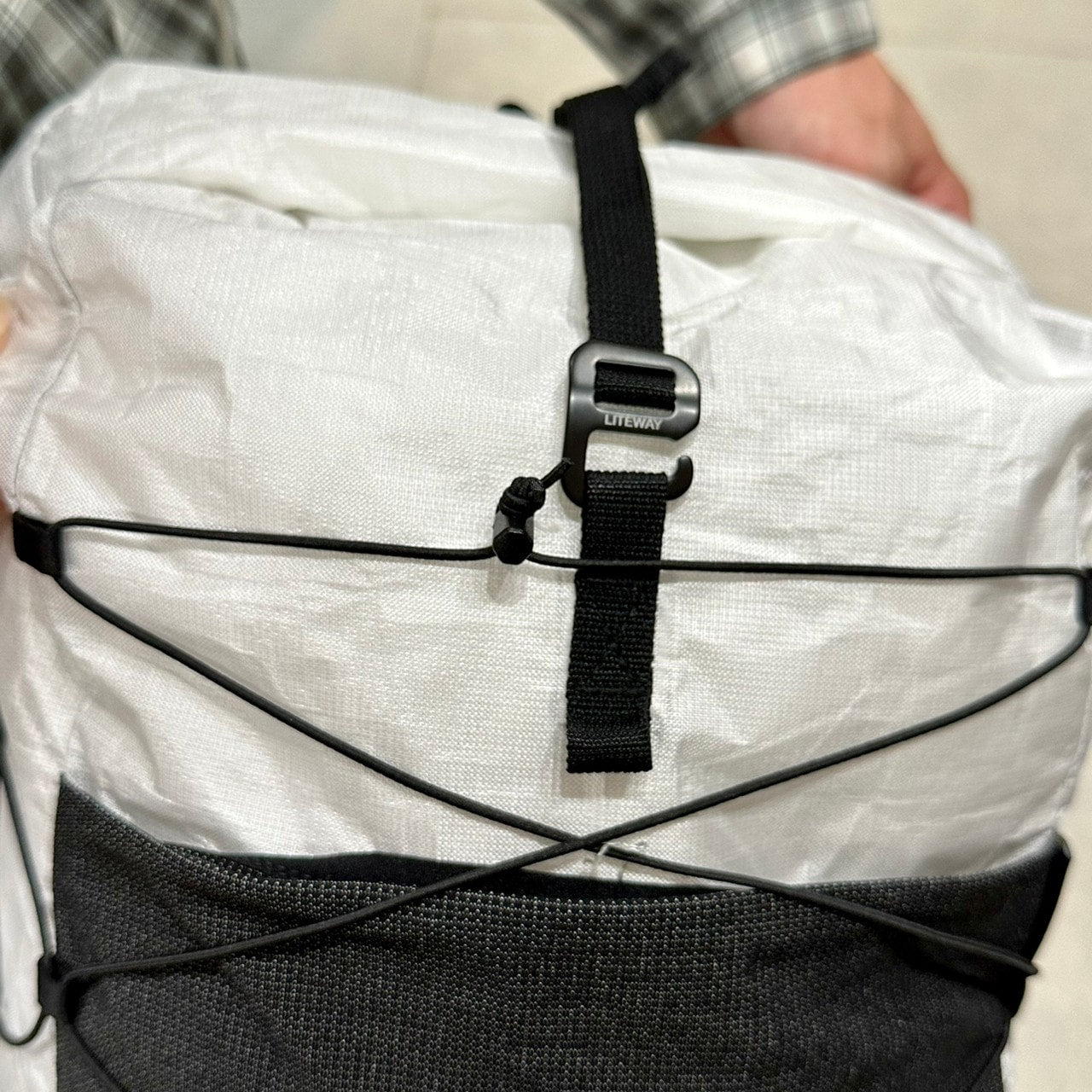 GRAMLESS PACK ULTRA 35L(超軽量340g/耐荷重12kg/日帰り~テント泊・雪山でもOK))【LITEWAY】