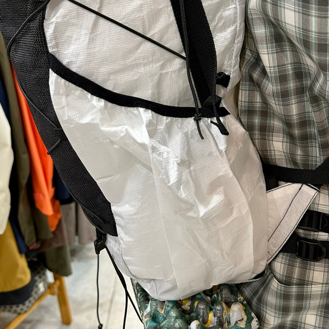 GRAMLESS PACK ULTRA 35L(超軽量340g/耐荷重12kg/日帰り~テント泊・雪山でもOK))【LITEWAY】