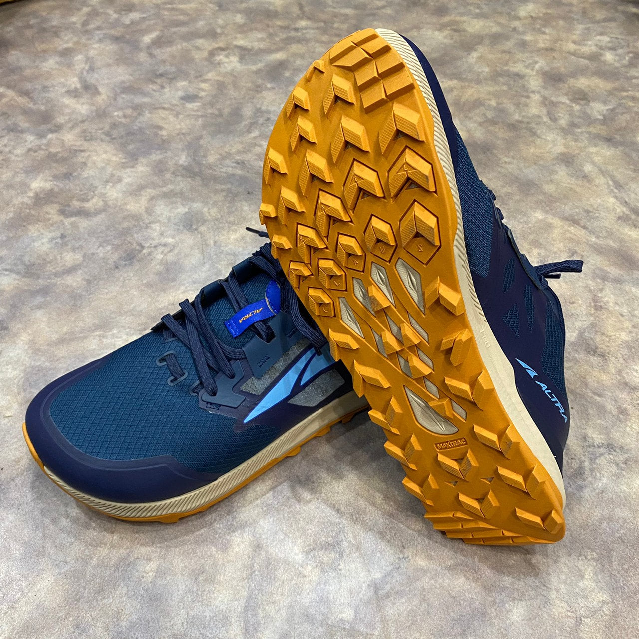 LONE PEAK 7 WIDE(幅広) M's【ALTRA】★旧モデルの為30%OFF