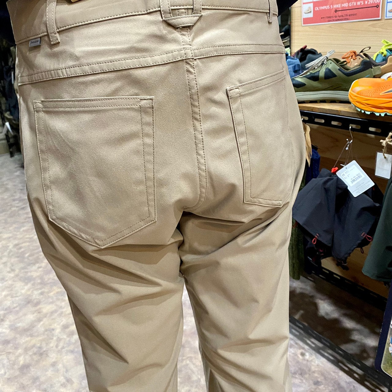 Dock Pants(ストレートシルエット)【HOUDINI】