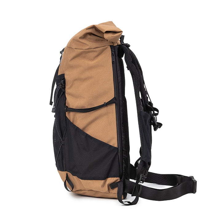 Yaki Backpack 30L（登山からタウンユースまで）【ZEROGRAM】