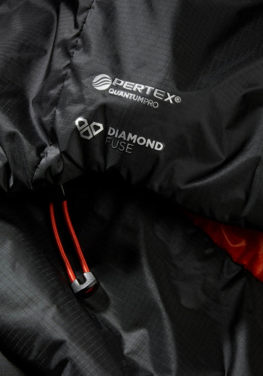 Generator Alpine Jacket（最もあたたかいインシュレーション）【Rab】