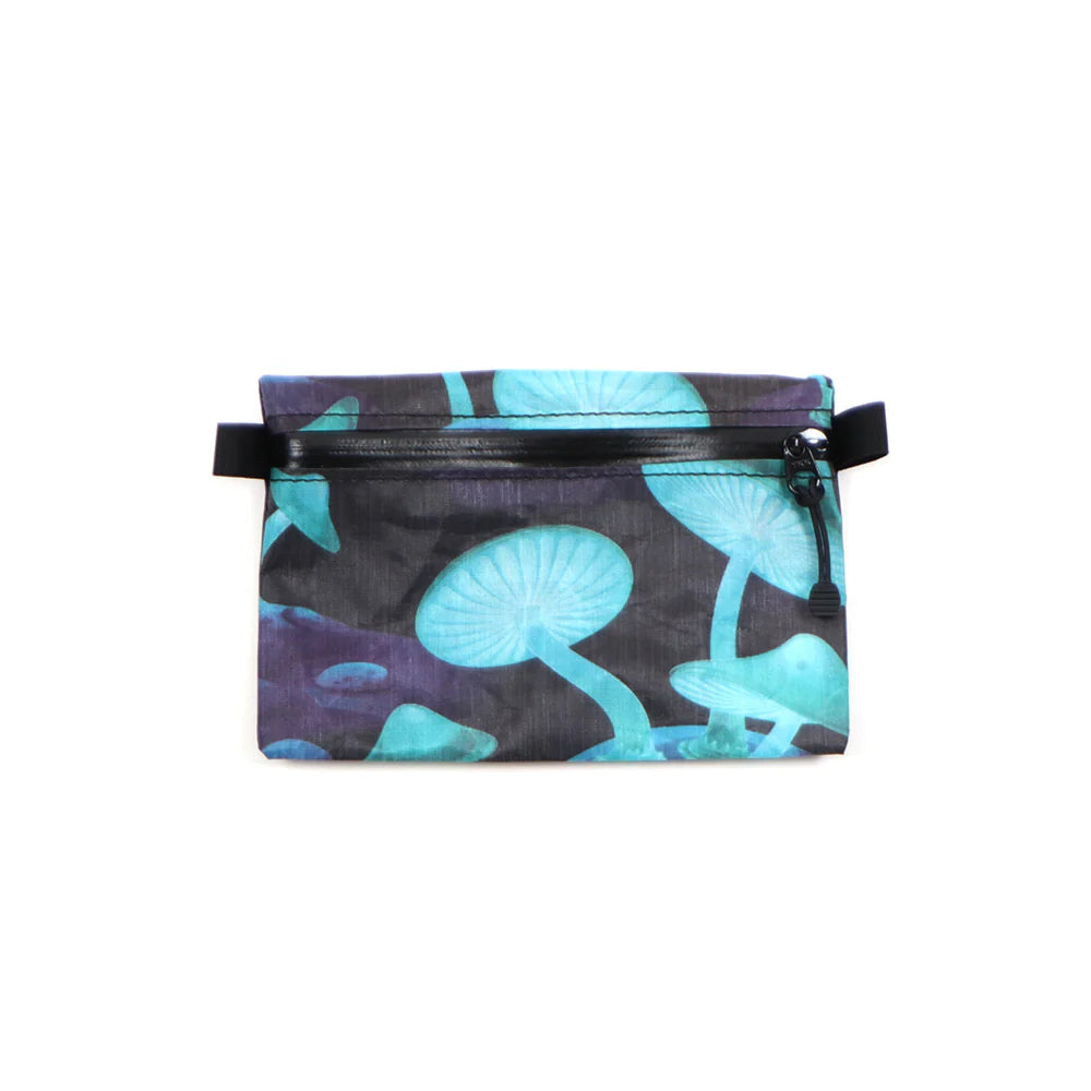 PRINTED ZIPPER POUCHES AKA HIKER WALLETS（防水／ミニポーチ）【LiteAF】