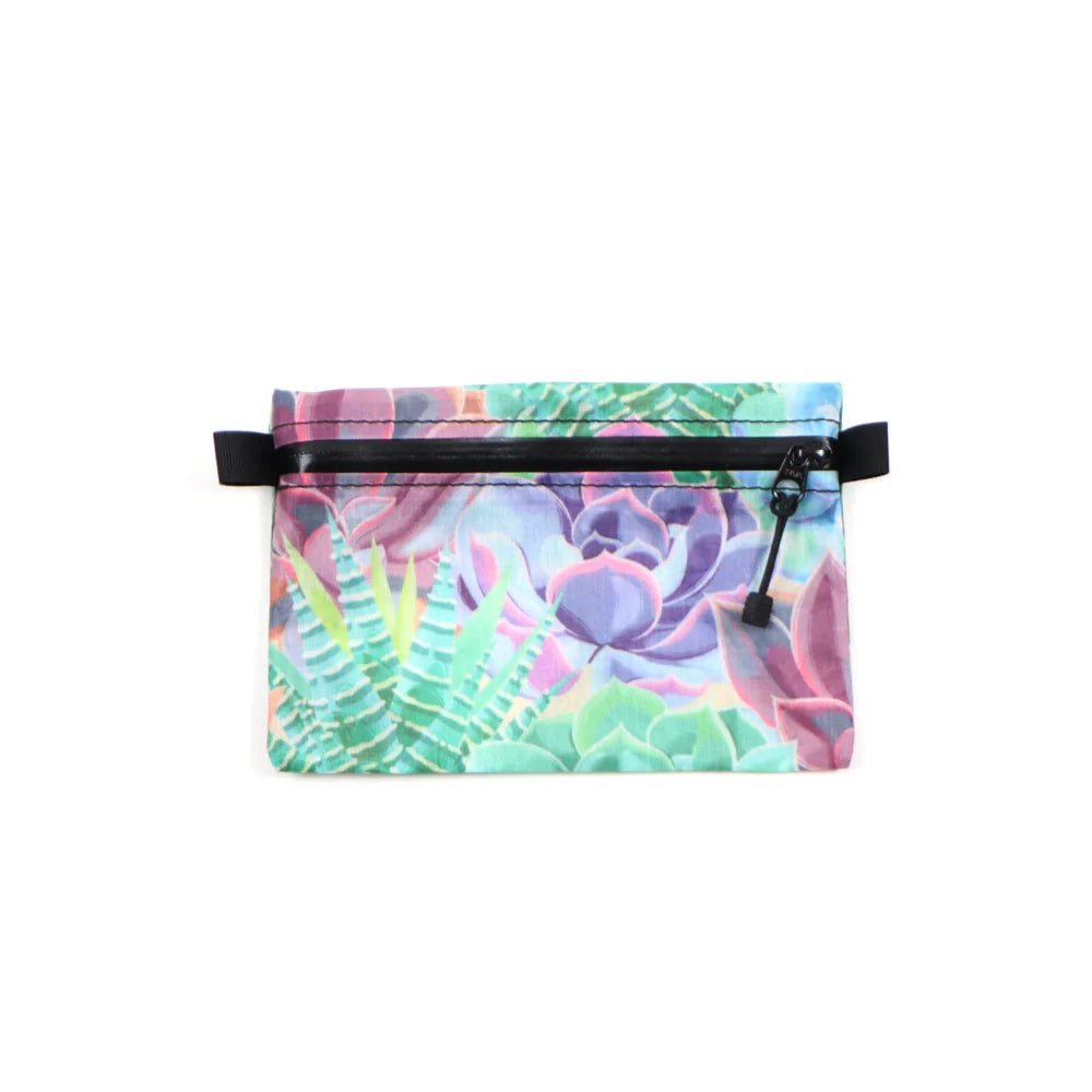 PRINTED ZIPPER POUCHES AKA HIKER WALLETS（防水／ミニポーチ）【LiteAF】