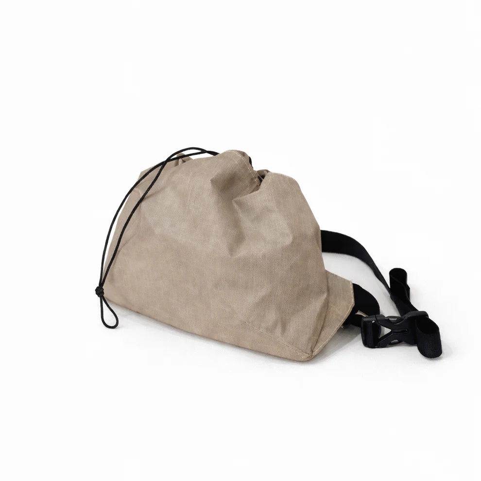 Henchman Bag（ジッパーから解放されたウエストバッグ）【Shelt】