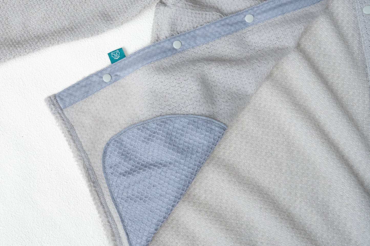 Double Side Cardigan（前後2WAY／背中だけ開放できる/アルファのカーディガン）【ULSUS】