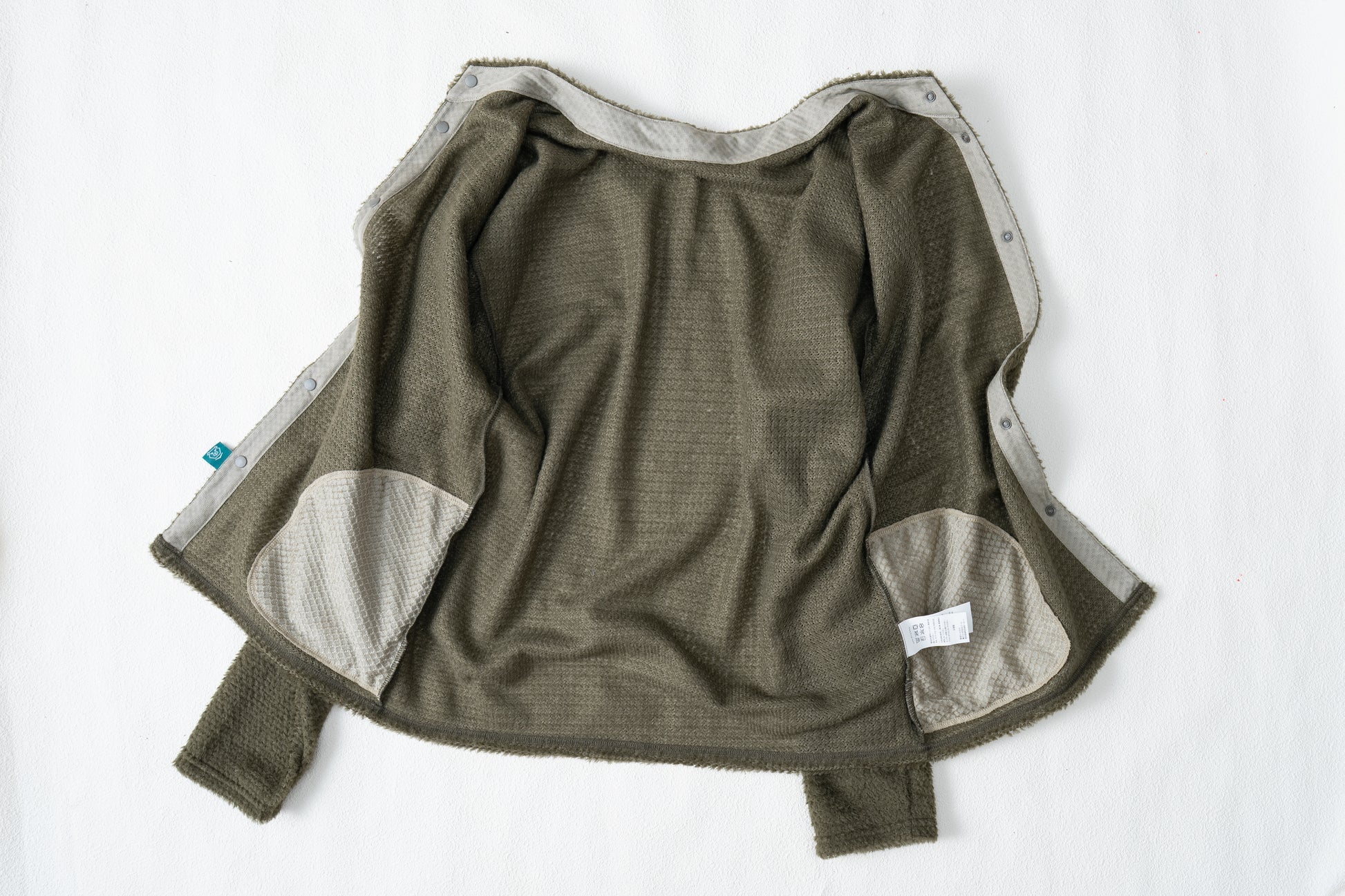 Double Side Cardigan（前後2WAY／背中だけ開放できる/アルファの