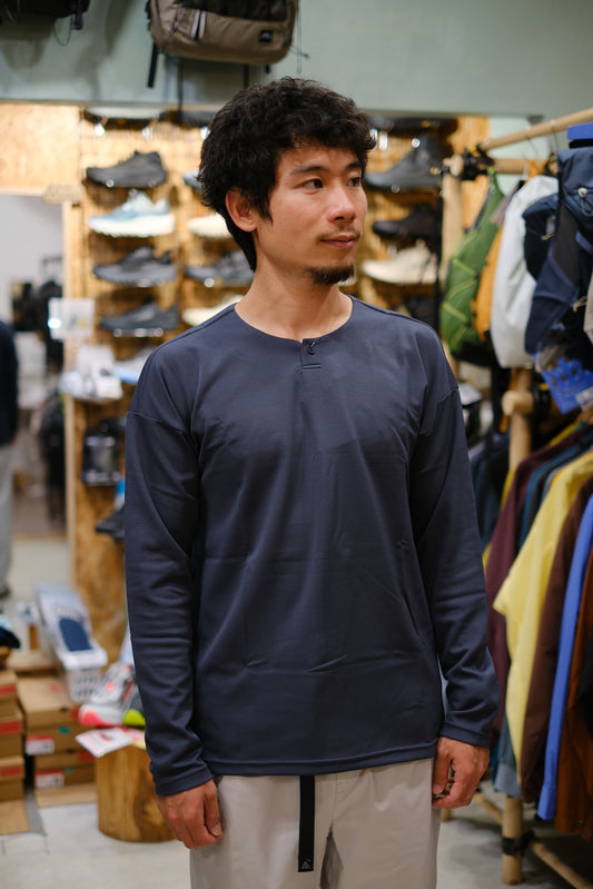 ハチジュウハチヤ 長袖（肌面ウール、表面ポリエステルのTシャツ）【AXESQUIN 凌】