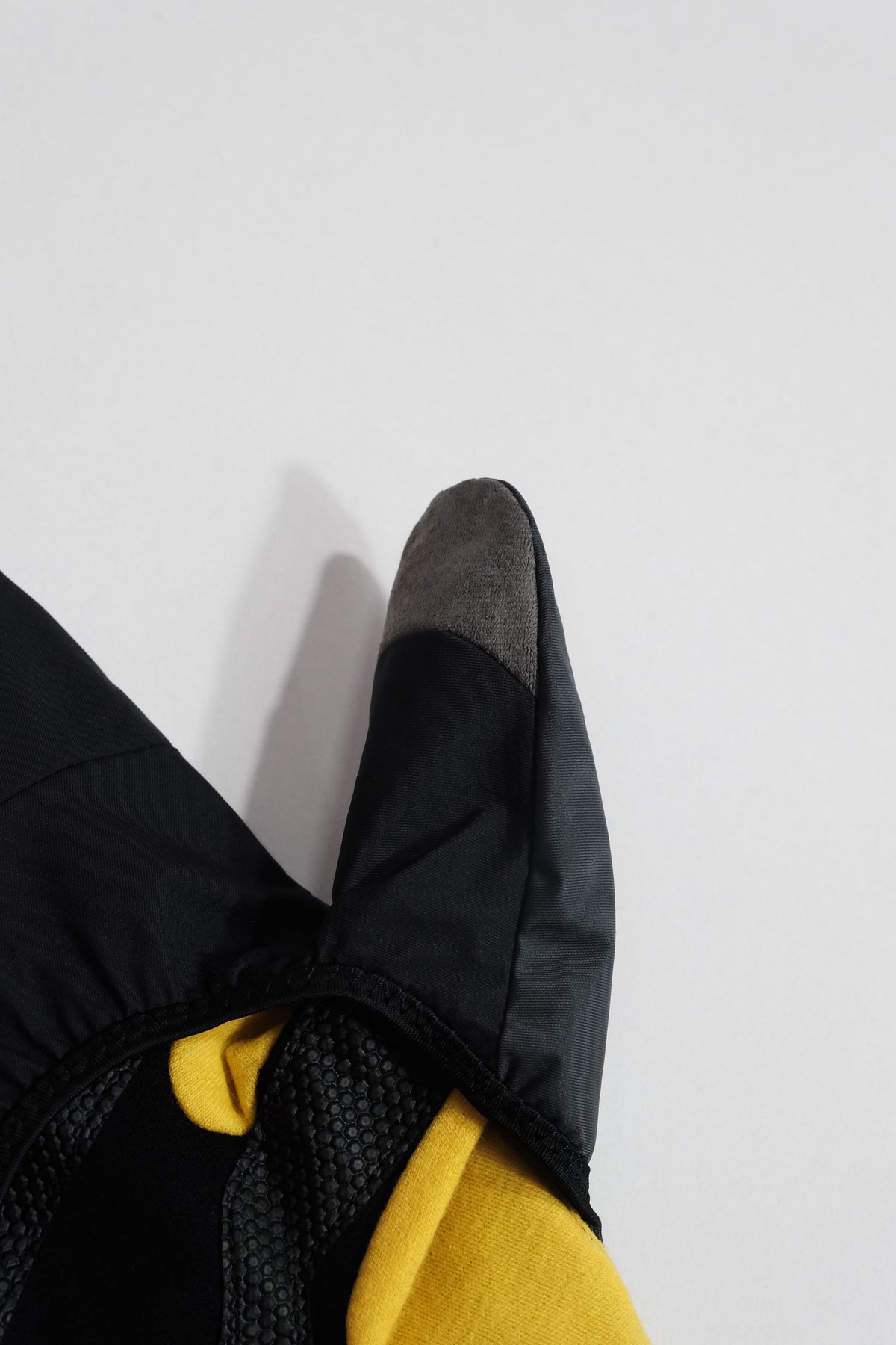 beyond exclusive（MARQUEZ SHOPとのコラボレーショングローブ）【handson grip】