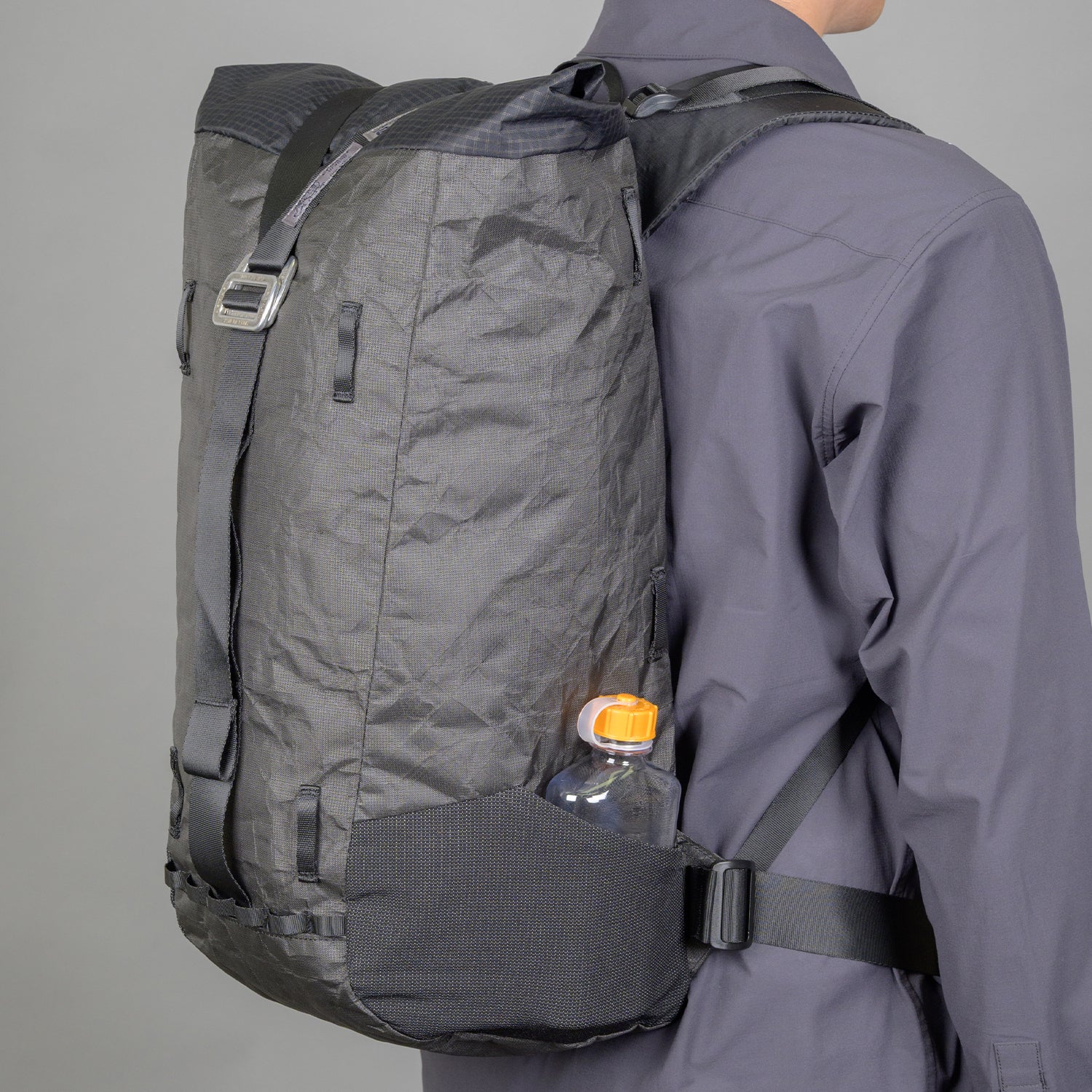 SENDER 01 EBYL001（23L～30L/ハイキングからクライミングまで使える高