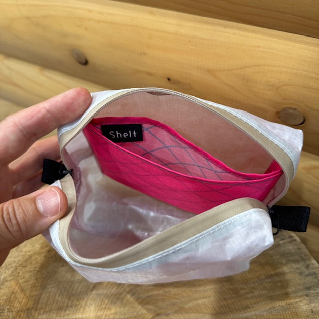 Midi Pouch／DCF（DCF素材の軽量・自立ポーチ）【Shelt】