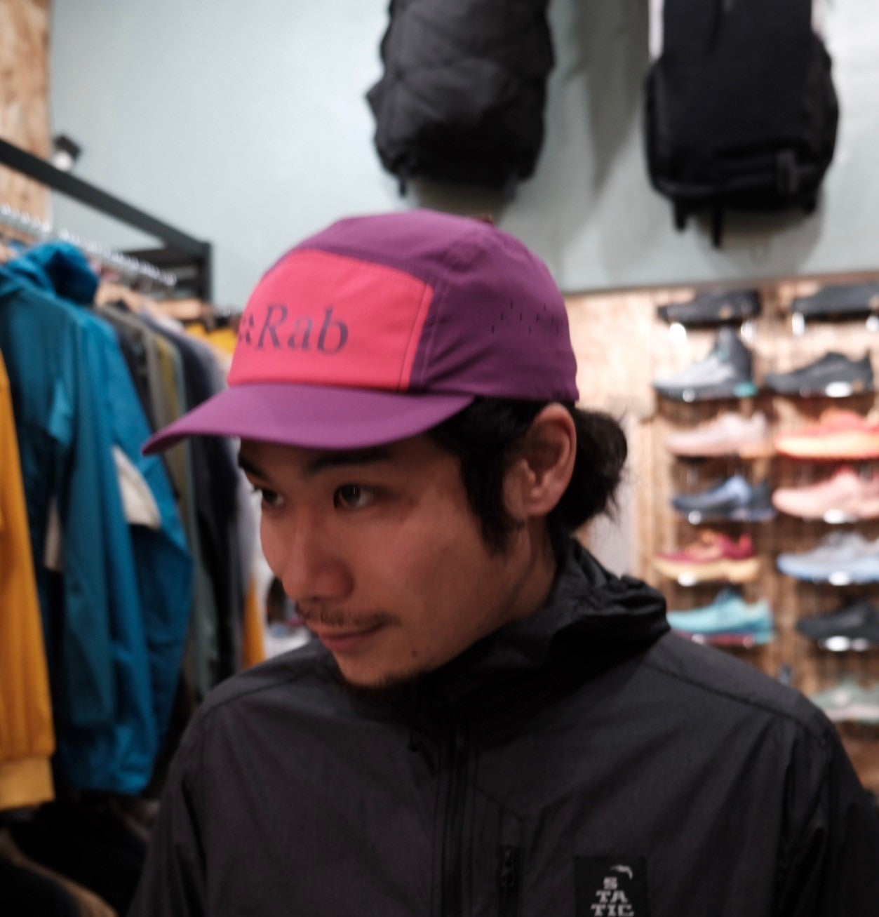 Talus 5 Panel Cap（通気性／ストレッチ生地）【Rab】