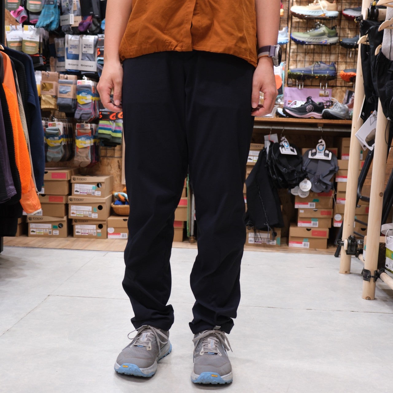 W's Wadi Pants（人をだめにするパンツ/軽量/肌触りが良い）【HOUDINI】