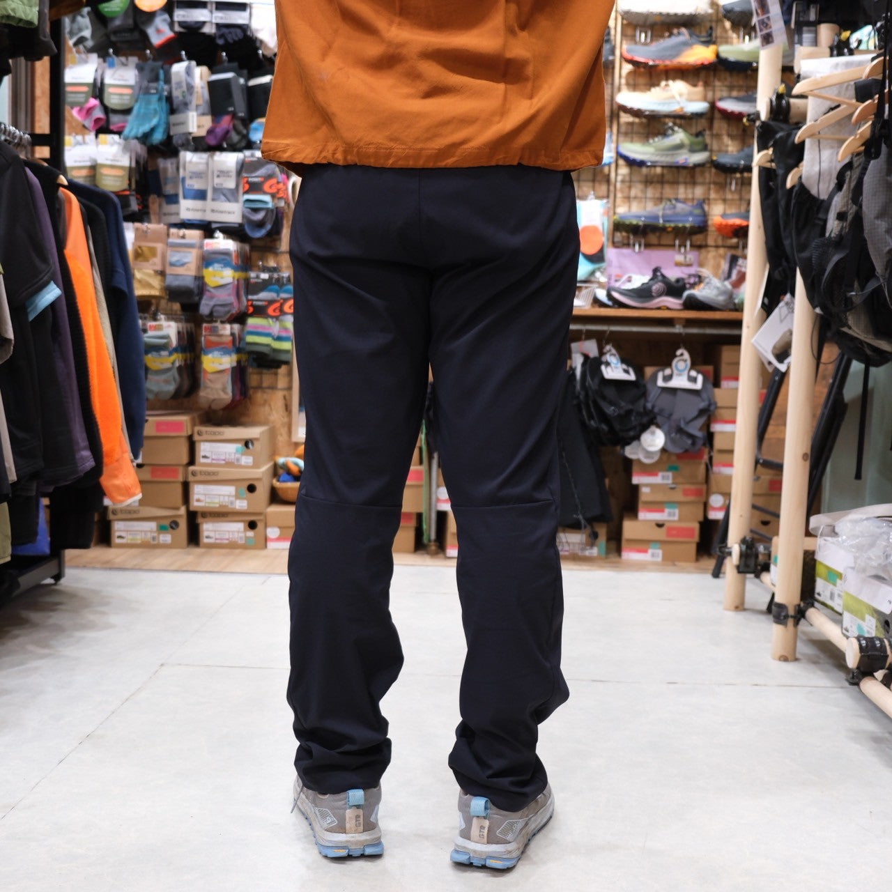 W's Wadi Pants（人をだめにするパンツ/軽量/肌触りが良い）【HOUDINI】