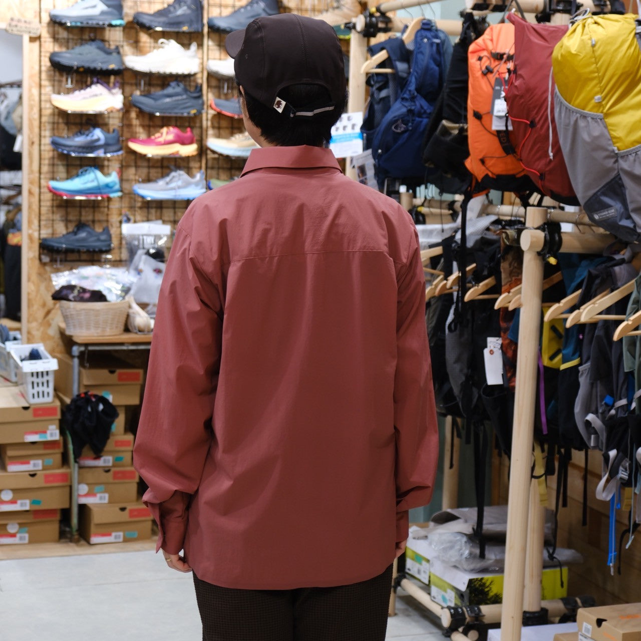 SWEET WATER SHIRT（街でも使えるシャツタイプのウィンドシェル）【Teton Bros.】