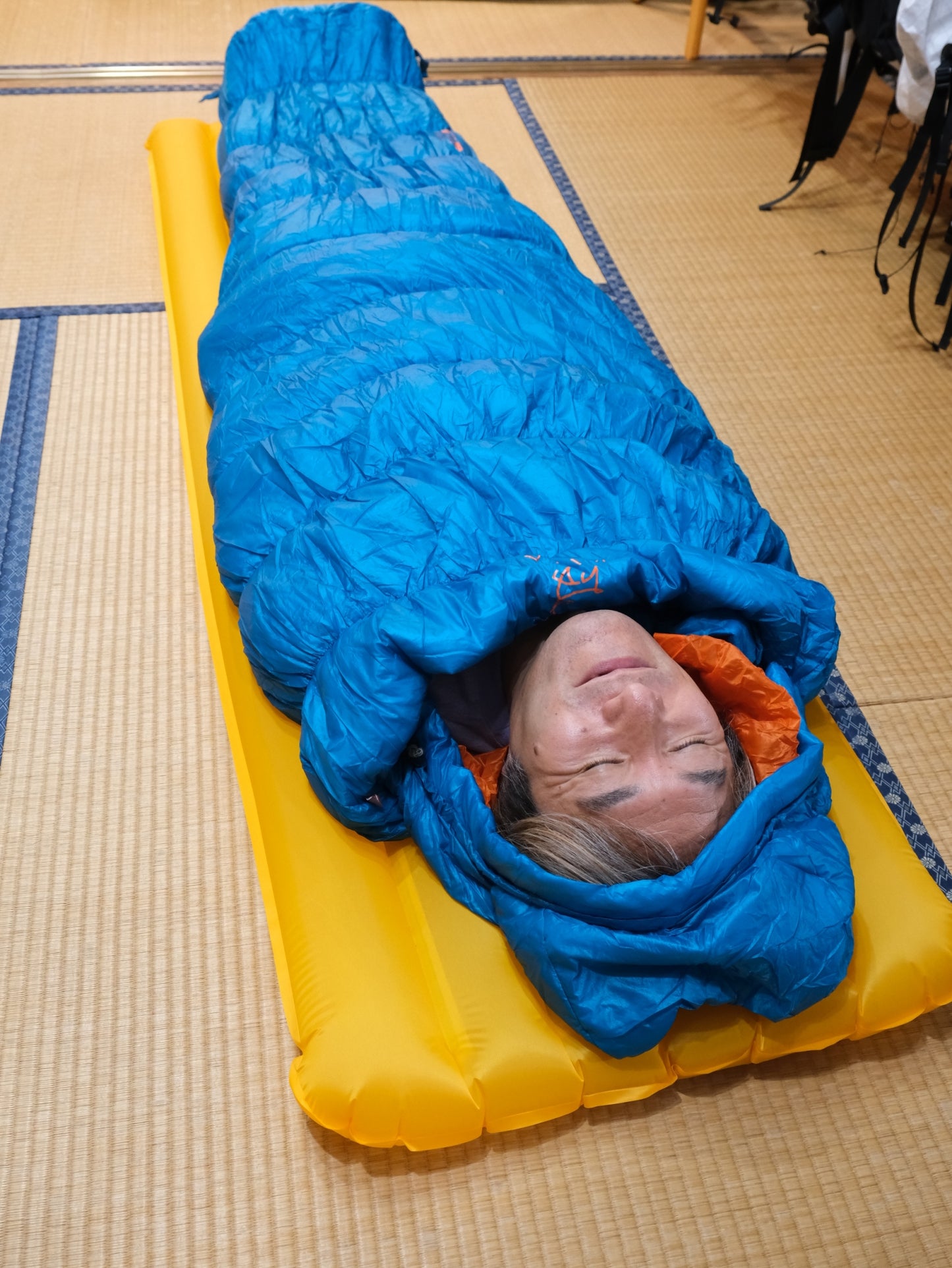 Explorer 100 Sleeping Bag（水濡れに強い‼軽量400g化繊綿シュラフ）【KIVA OUTDOORS】