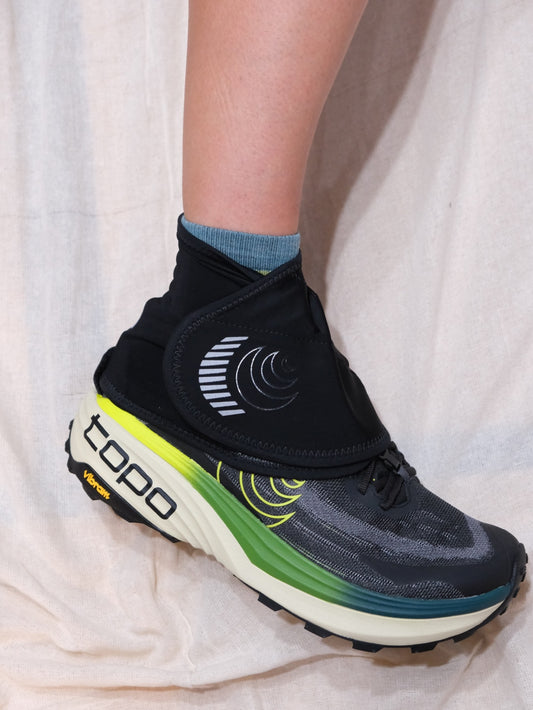 SWITCHBACK GAITER（装着簡単！伸縮性◎／ショートゲイター）【TOPO】