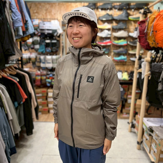 APOSTLE DYNEEMA HOODY 2.0（Dyneema使用のウインドシェル 2025AW）【STATIC】
