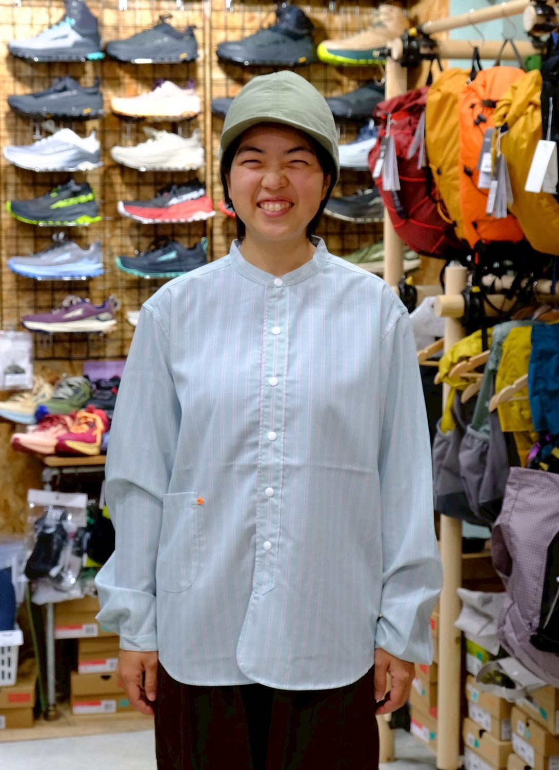 woolenストライプシャツ（バンドカラー／ウール混オリジナルシャツ）【SANKAKU STAND】