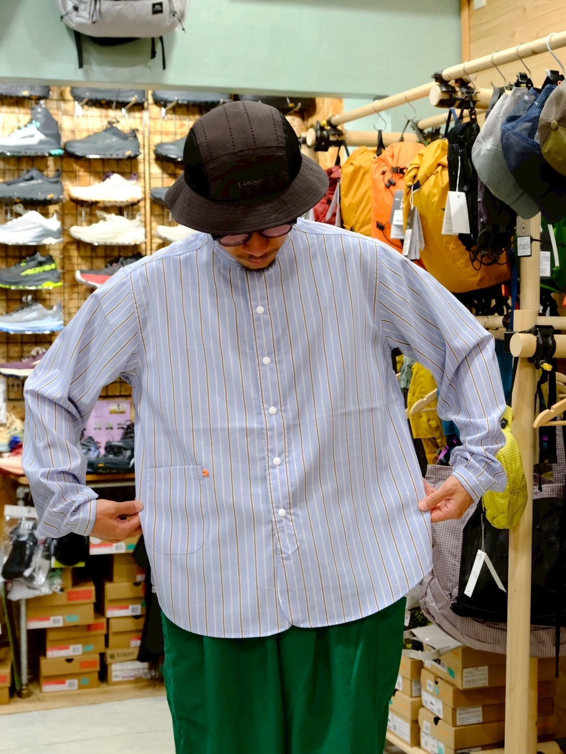 woolenストライプシャツ（バンドカラー／ウール混オリジナルシャツ）【SANKAKU STAND】