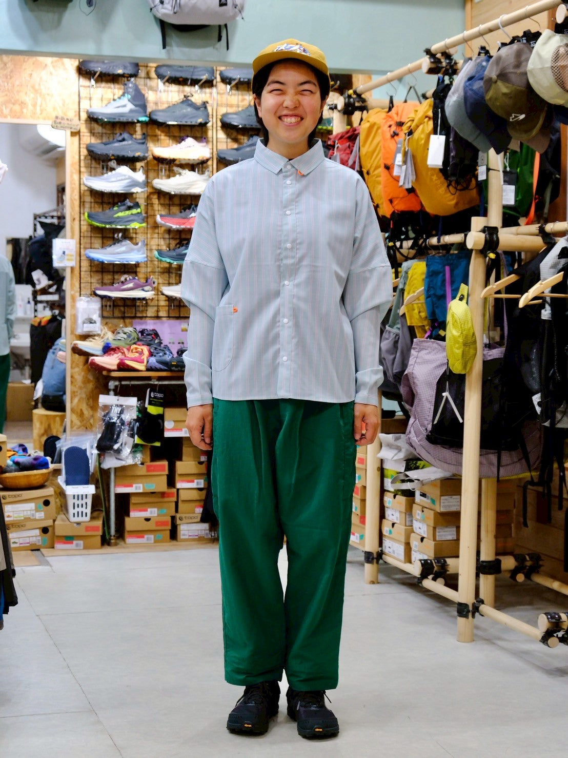 ムササビwoolenストライプシャツ（襟付き・ウール混オリジナルシャツ）【SANKAKU STAND】