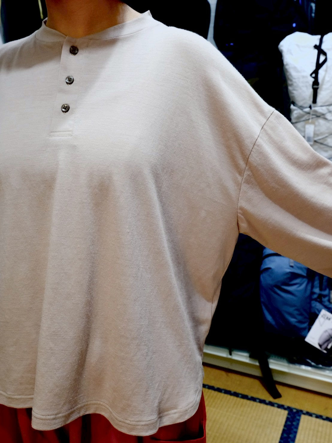 Manta Flow Shirt（マンタのようなワイドシルエットのメリノTシャツ）【SANKAKU STAND ×［sn］】