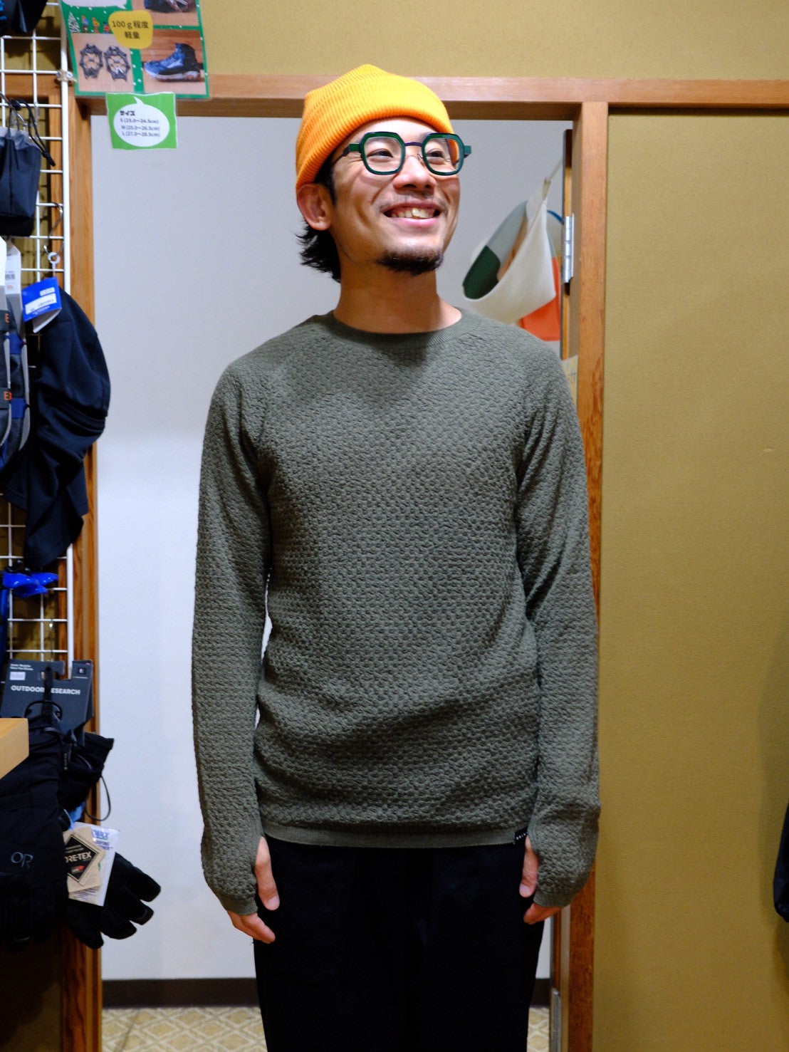 WUNDERWEAR シームレスクルーネック（メリノ70％ / ポリ30％の4日匂わ