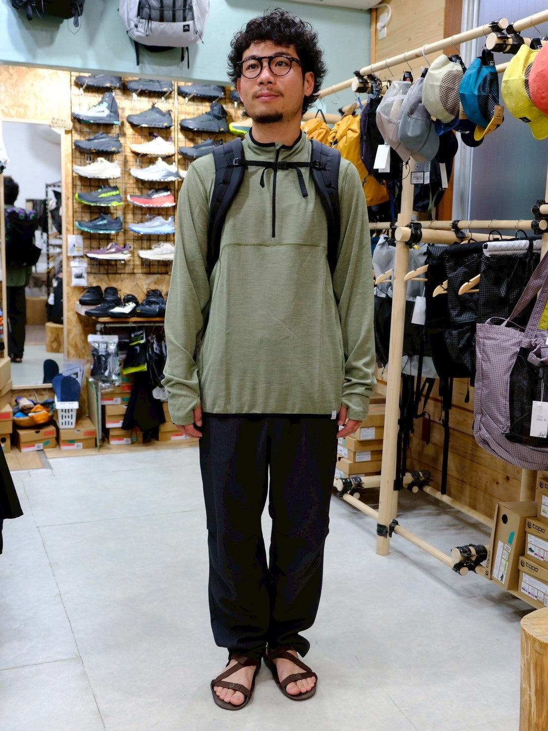 DRIFTER MELANGE PANTS（ウール調ポリエステルのパンツ）【STATIC】