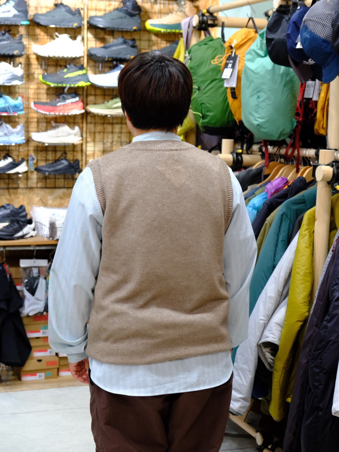 ROAR VEST【SANKAKU STAND × STATICBLOOM】