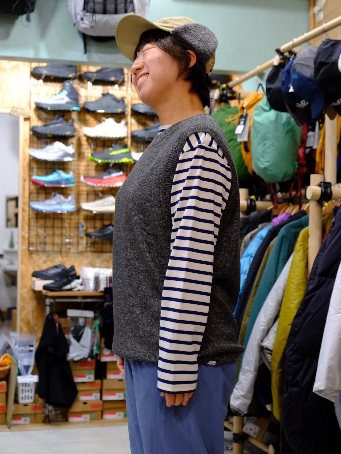 ROAR VEST【SANKAKU STAND × STATICBLOOM】