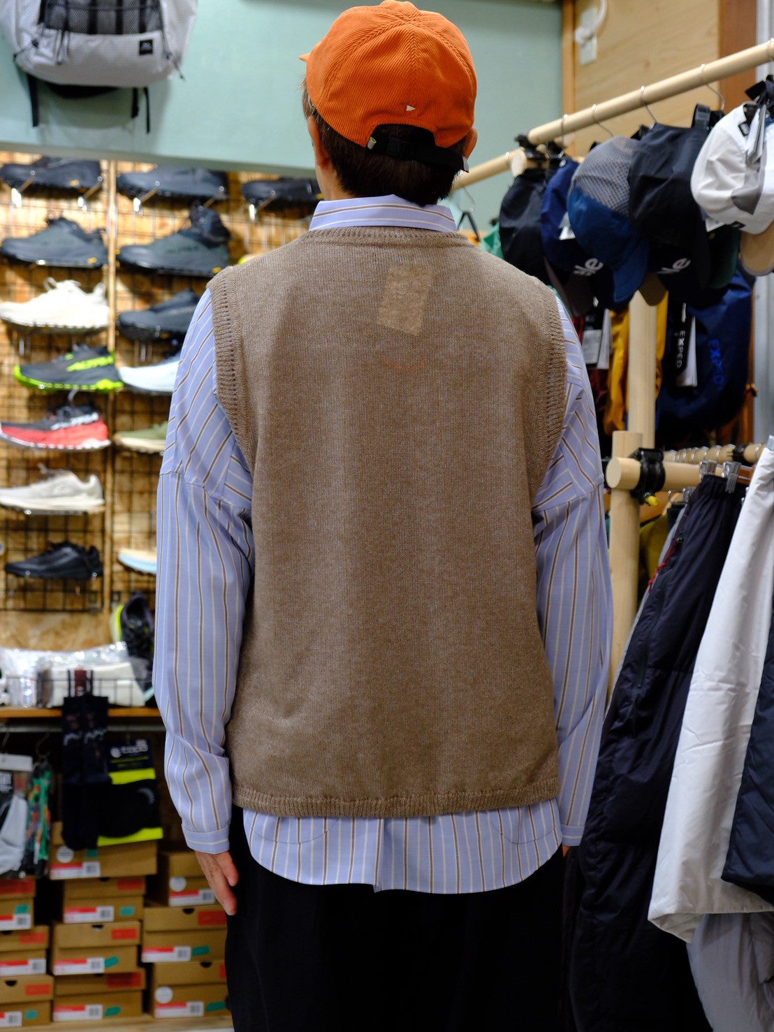 ROAR VEST【SANKAKU STAND × STATICBLOOM】