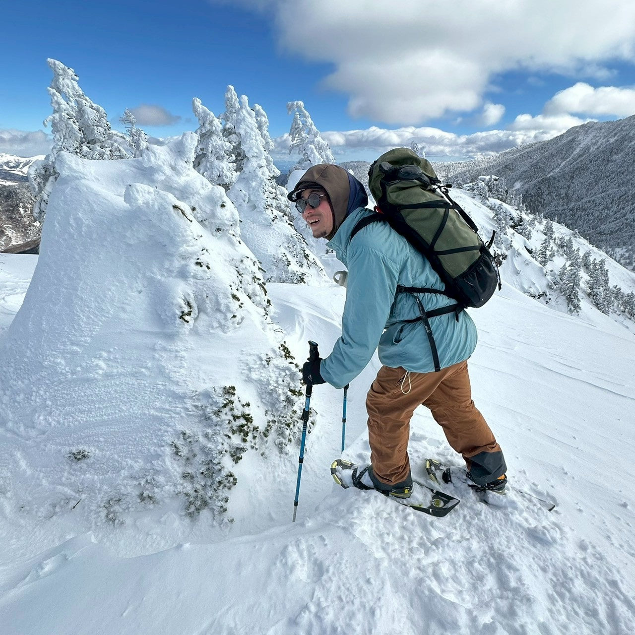 WOW！Jacket【SANKAKU STAND × AXESQUIN】