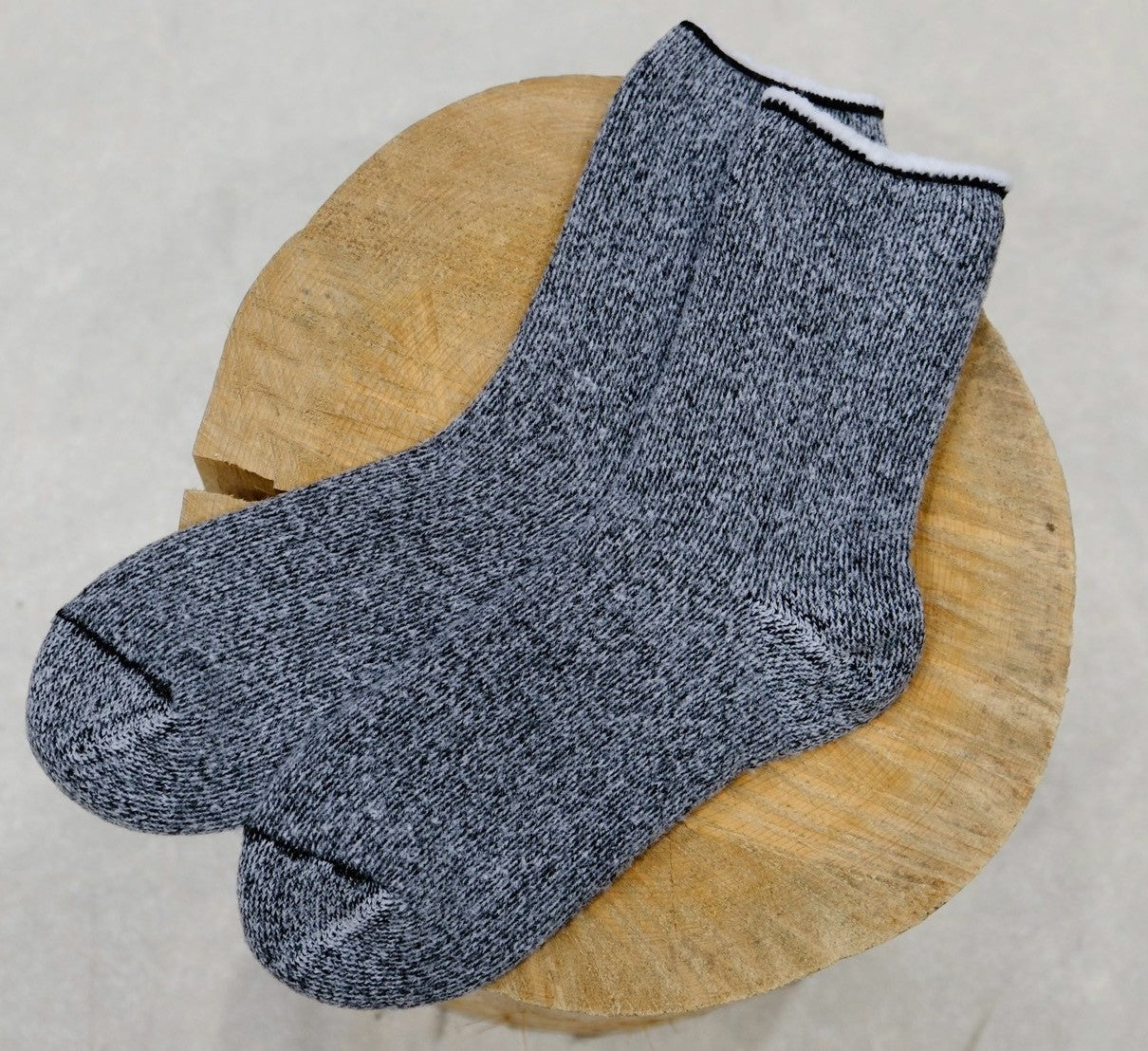 断熱ウールソックス（山小屋・テント泊・ご自宅で）【YOUstandard】