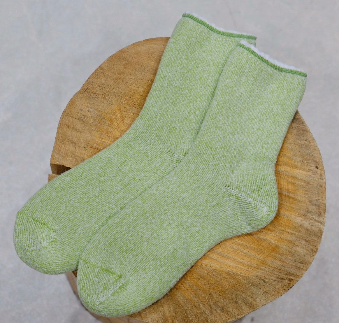 断熱ウールソックス（山小屋・テント泊・ご自宅で）【YOUstandard】