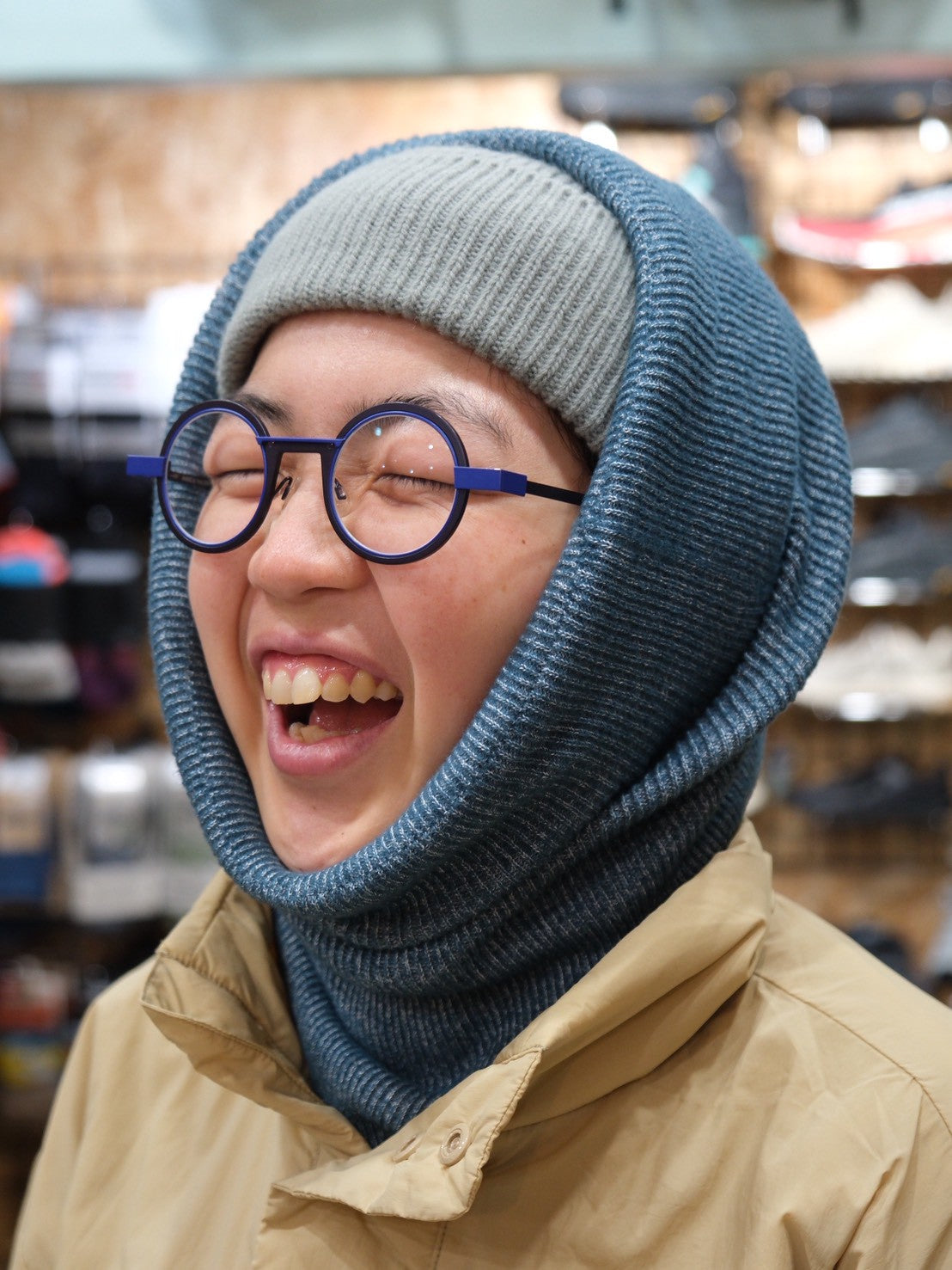 ネックウォーマー – SANKAKU STAND