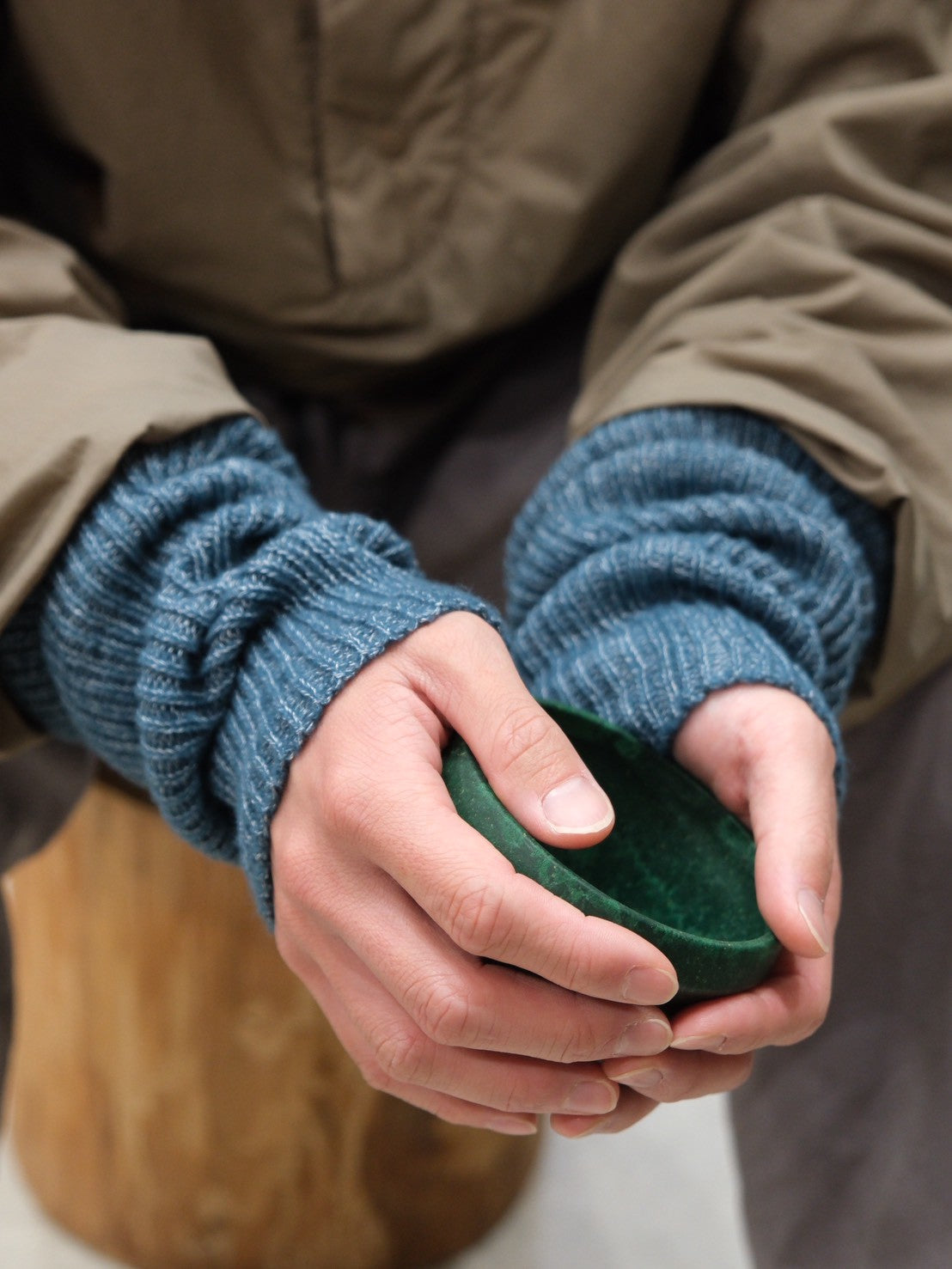 ROAR LEG WARMER【SANKAKU STAND】