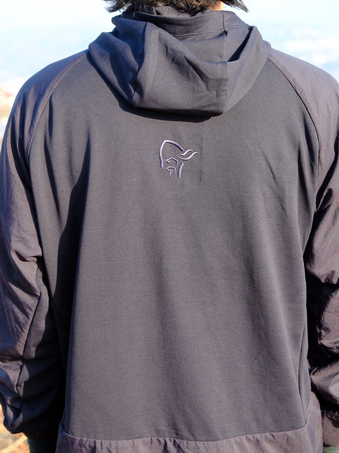 MORE OCTA ZIP HOOD M‘s【NORRØNA】