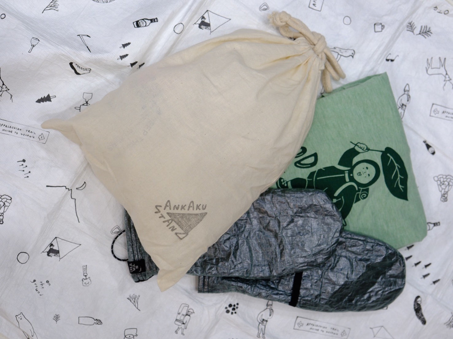 ギフトバッグ【SANKAKU STAND】