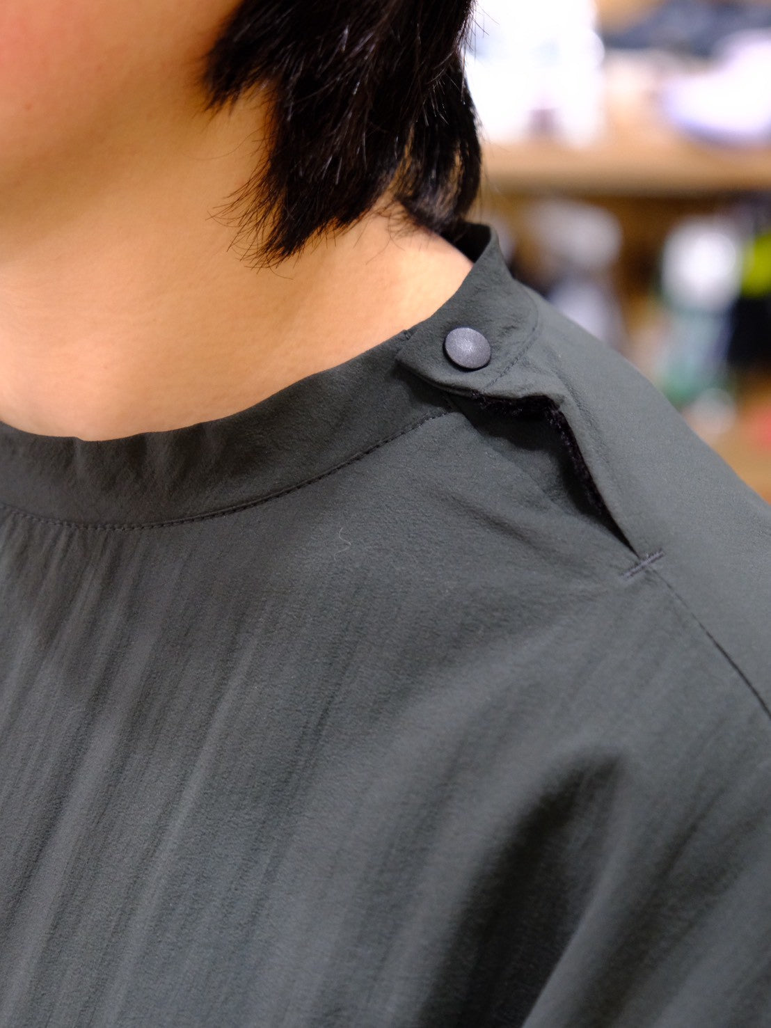 ADRIFT TEE WITH SHELL（オクタ＋シェル素材でアウター使用もできる半袖）【STATIC】