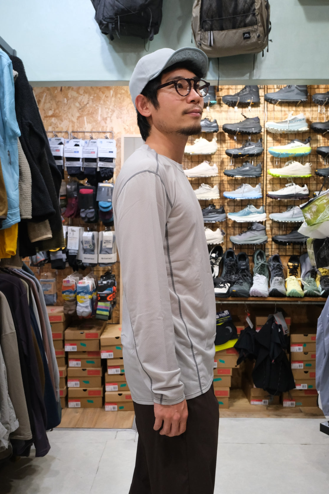 HIVE L/S（通気性重視の超軽量・超速乾化繊メッシュロンT）【STATIC】