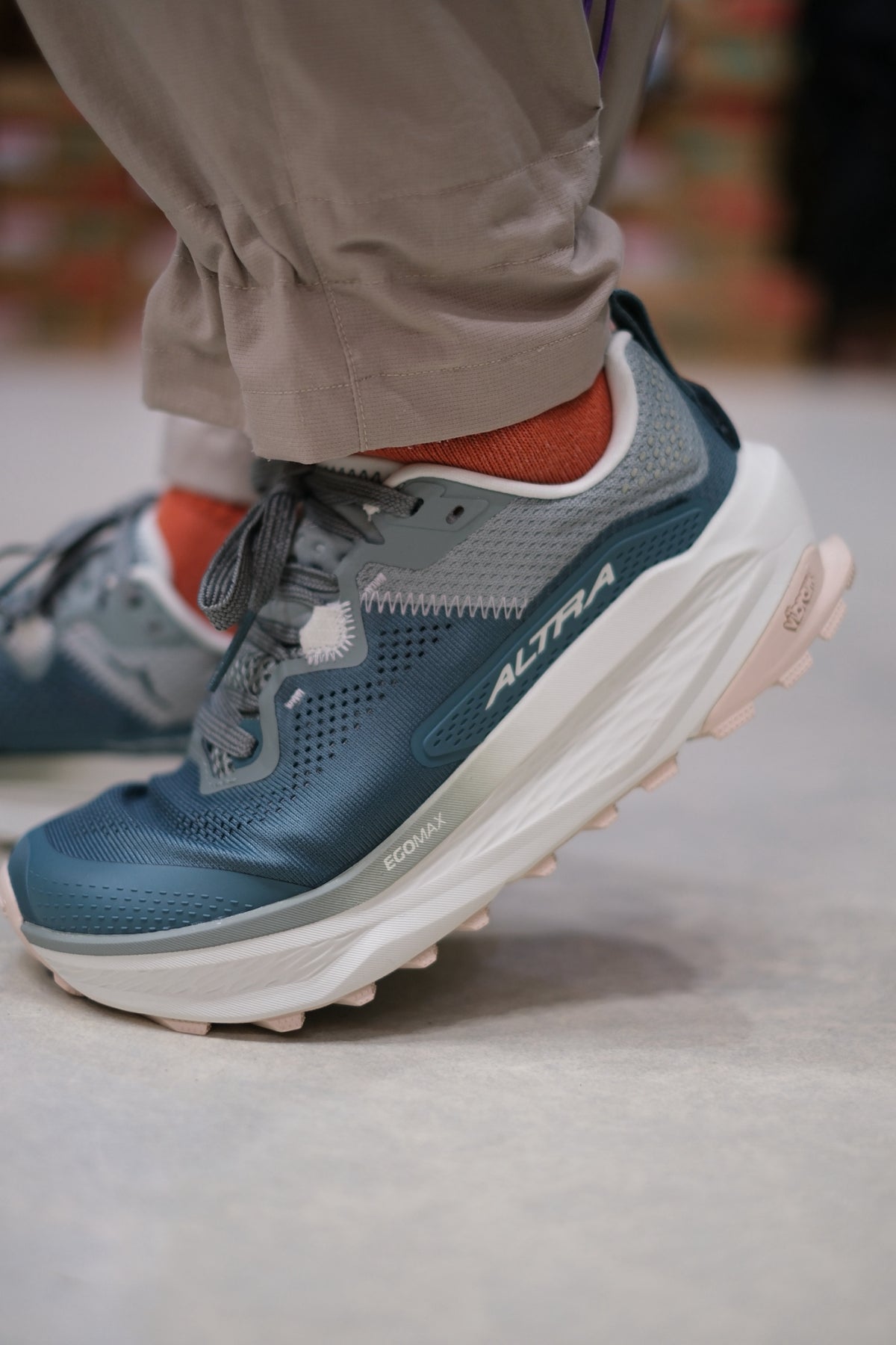 OLYMPUS 7 W's（軽量・クッション性・安定感）【ALTRA】