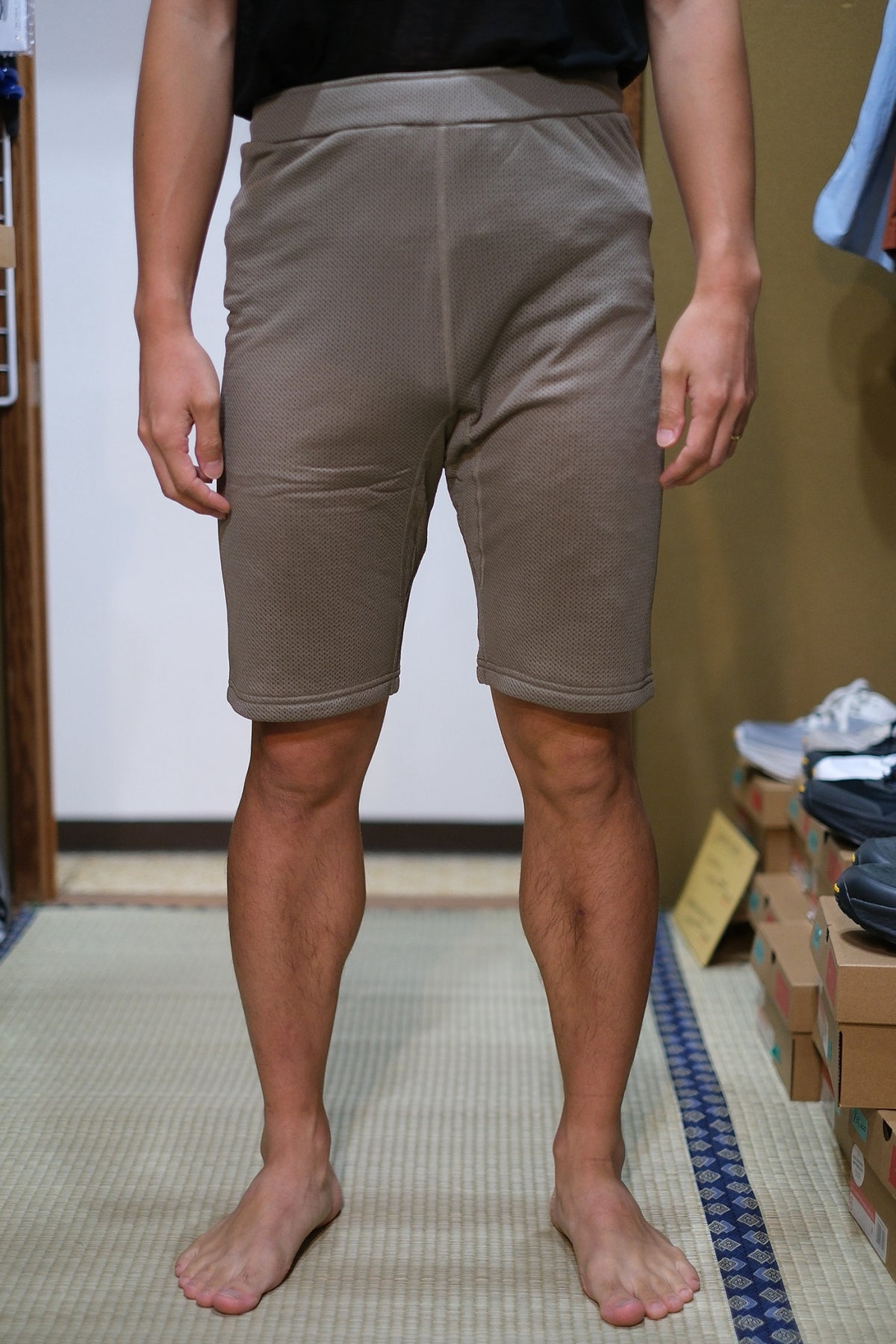 TAKIASEZOKU オクタハーフパンツ（膝の引っ掛かりが気にならない防寒用タイツ）【SANKAKU STAND × AXESQUIN】