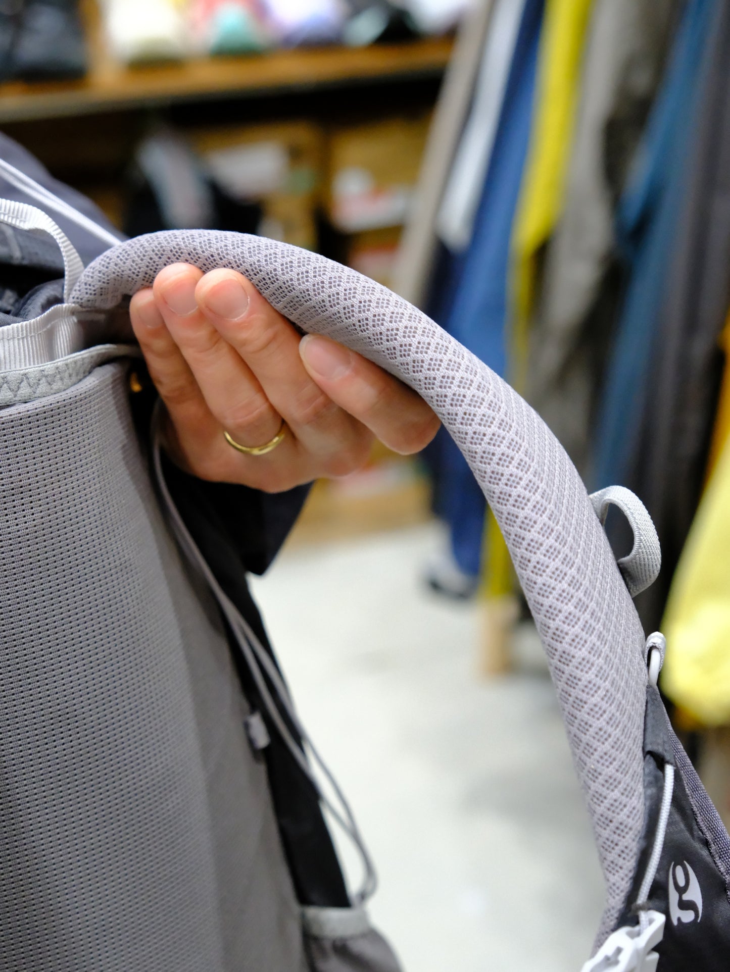 MINIMALIST 19 DAYPACK（超軽量331g/日帰り/アタックザック/19L）【GOSSAMER GEAR】