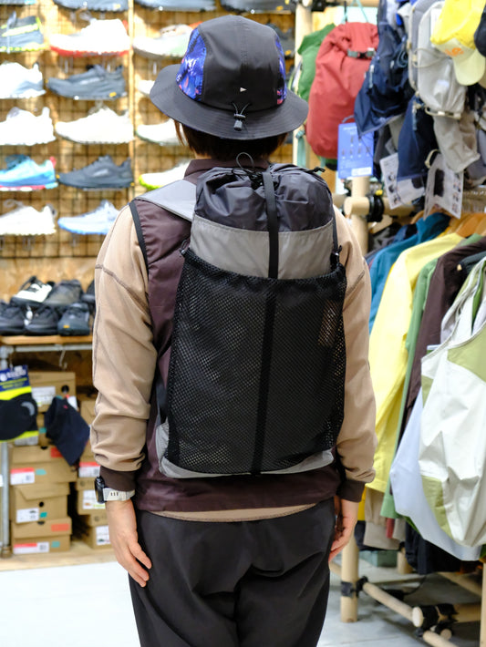 BIG TURTLE（19L/重さを分散しやすい形/日帰り/軽量250～290g）【Trail Bum】