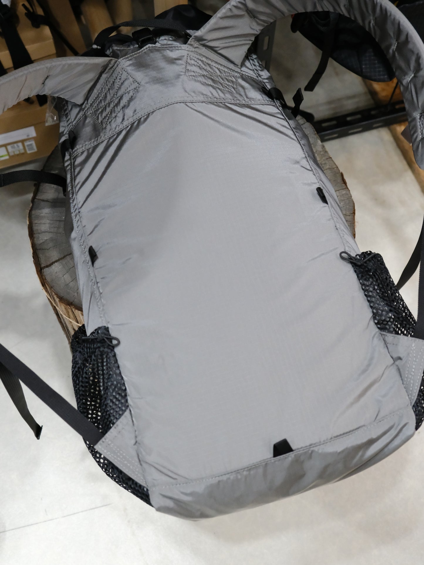 FAB（25L/390g/日帰り・山小屋泊/シンプルだけど背負い心地が良いバックパック）【TRAIL BUM】